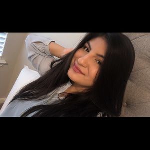 Meet your Posher, Lori